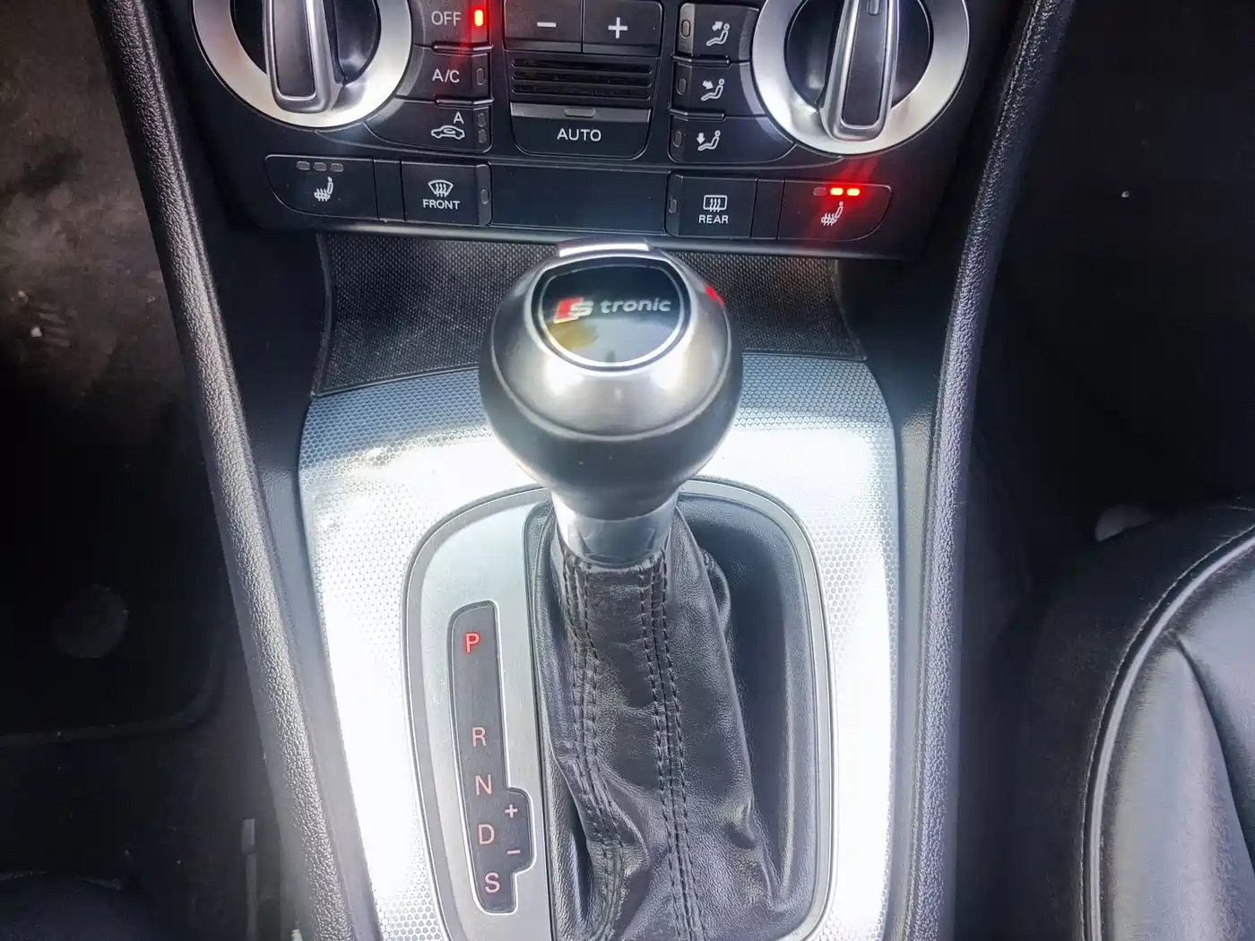 Audi Q3 2013 35 TFSI quattro Luxury фото 24