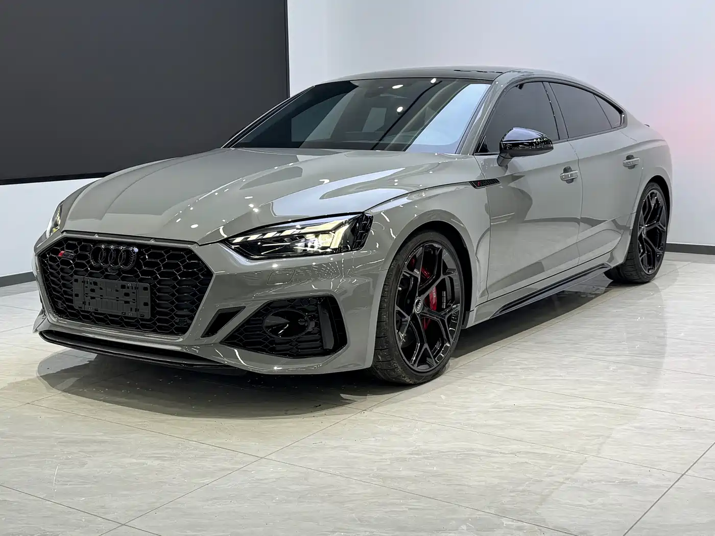 AUDI RS5