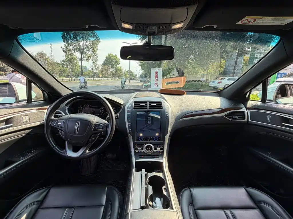 Lincoln MKZ 2019 2019 2.0T Zunyue Edition China V