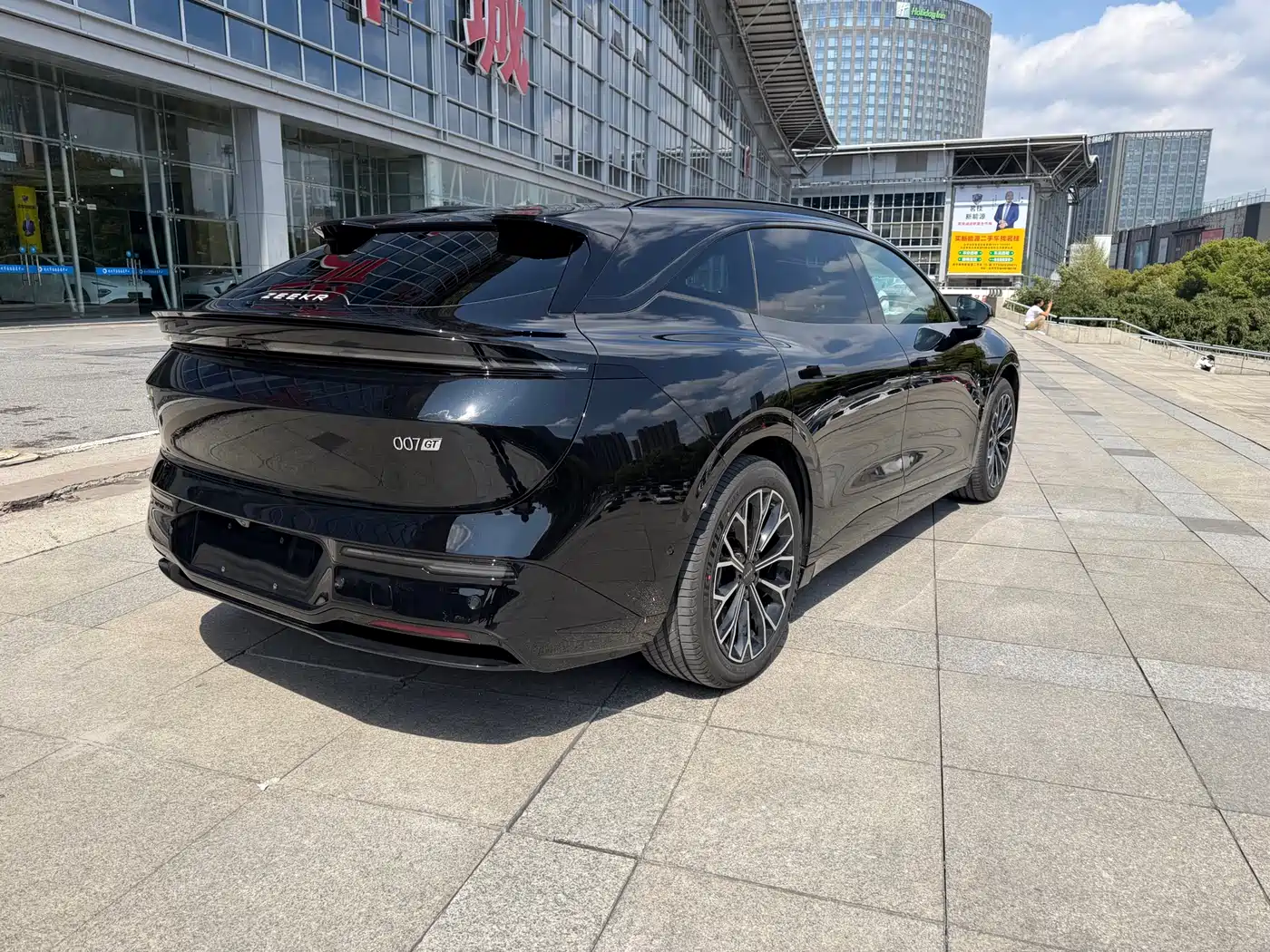 ZEEKR EXTREME KRYPTON 007GT