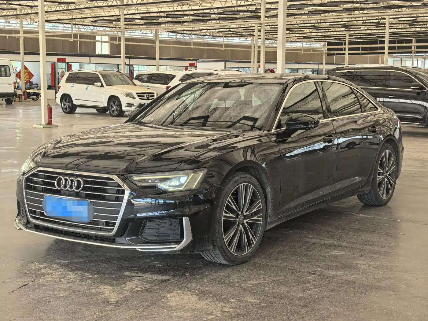 Photo 1 - Audi A6L