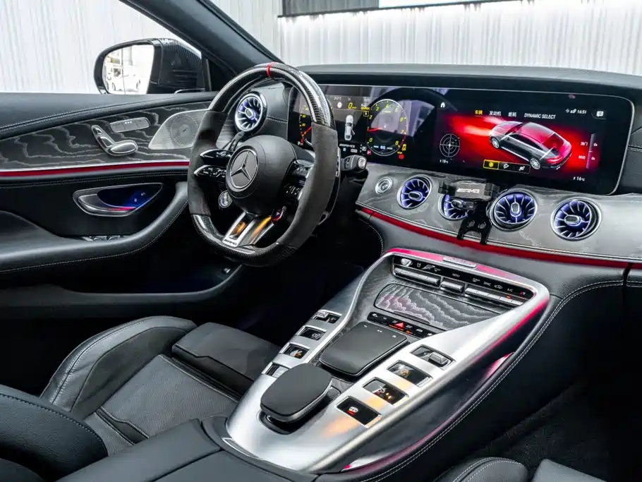 صورة 25 - Mercedes-Benz AMG GT