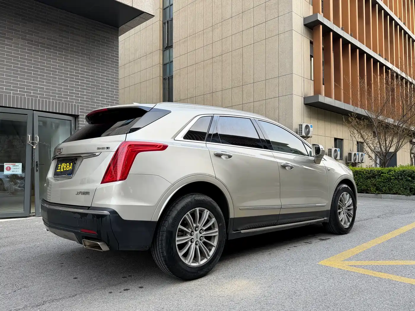 Cadillac XT5 2016 25T Luxury Model фото 23