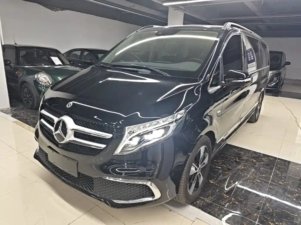 Mercedes-Benz V-Class 2016 V 260 L Premium Long