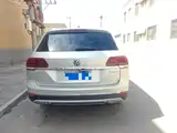 Photo 5 - Volkswagen Teramont