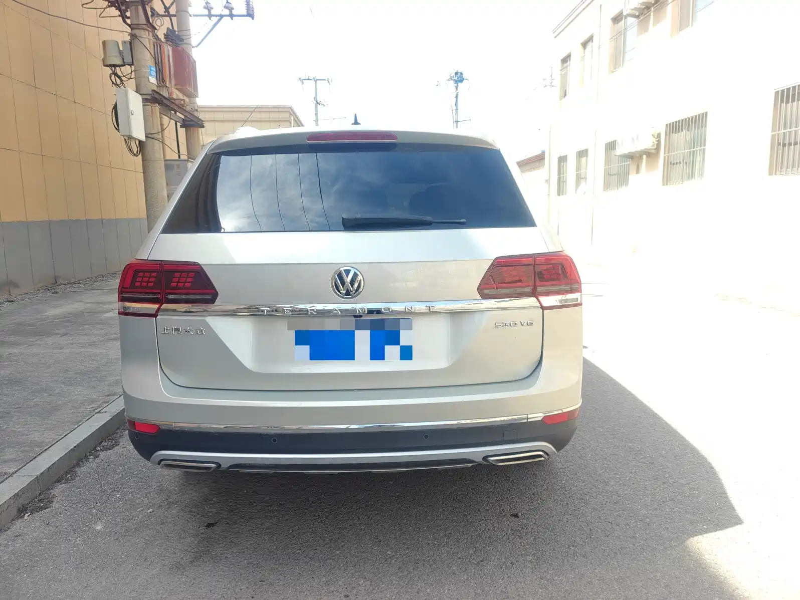 Photo 5 - Volkswagen Teramont