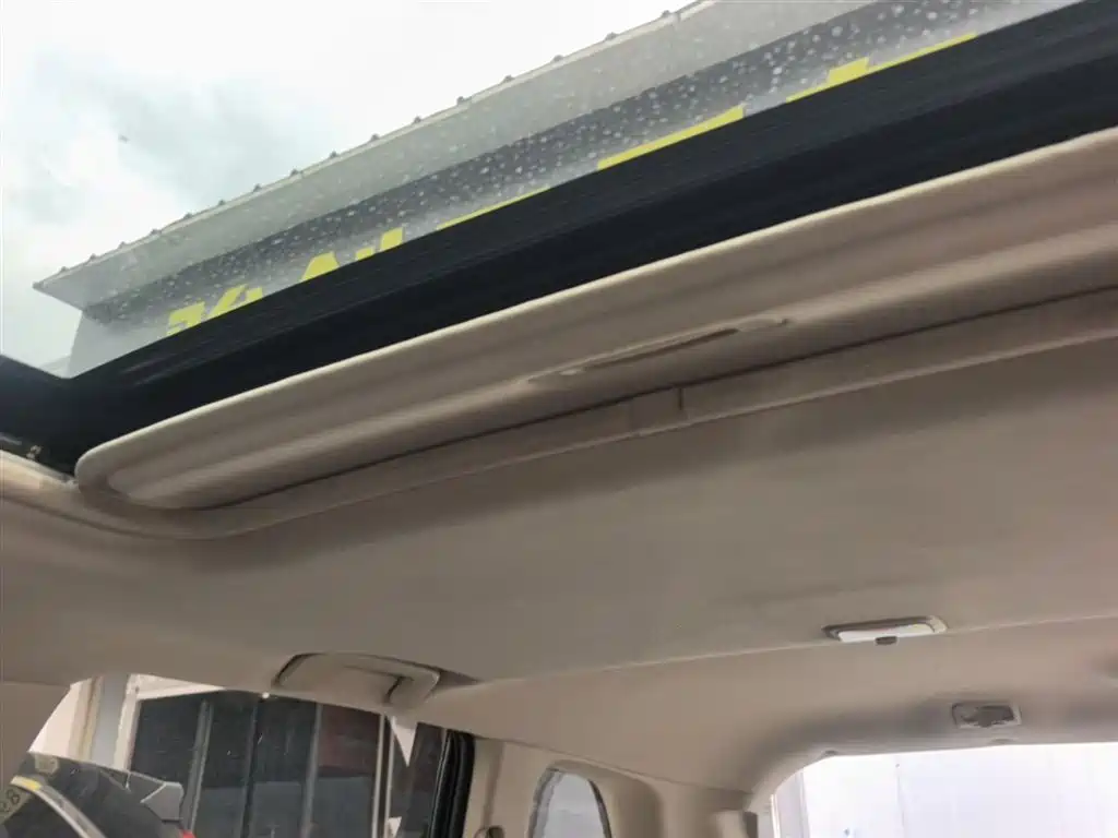 Mitsubishi Outlander 2018 2.0L 2WD Glory Edition 5-seater фото 18