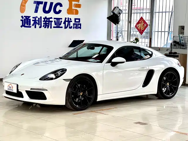 PORSCHE 718