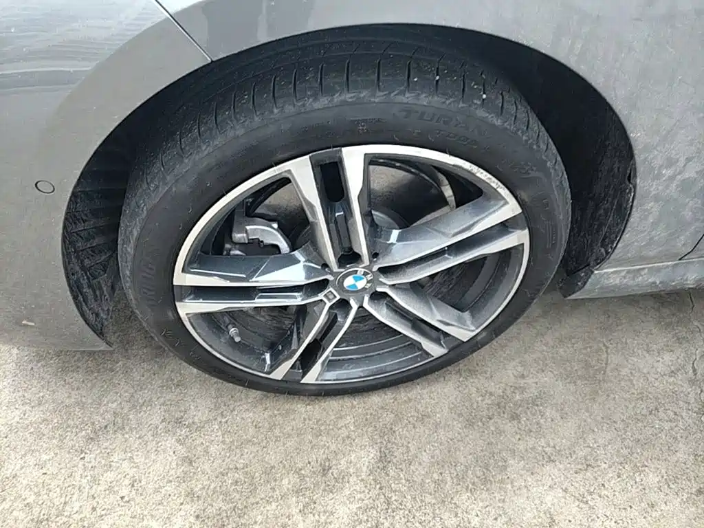 BMW 2 Series (Import) 2025 2023 Facelift 225i 4-Door Coupe M Sport Shadowline Package