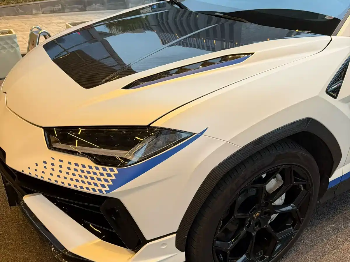 Lamborghini Urus 2019 2018 4.0T V8