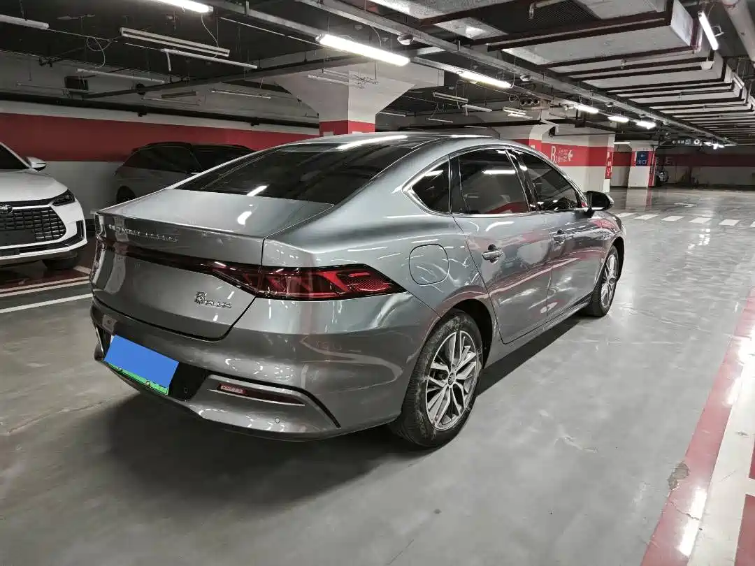 BYD Qin PLUS 2024 Glory Edition EV 510KM Surpass фото 4