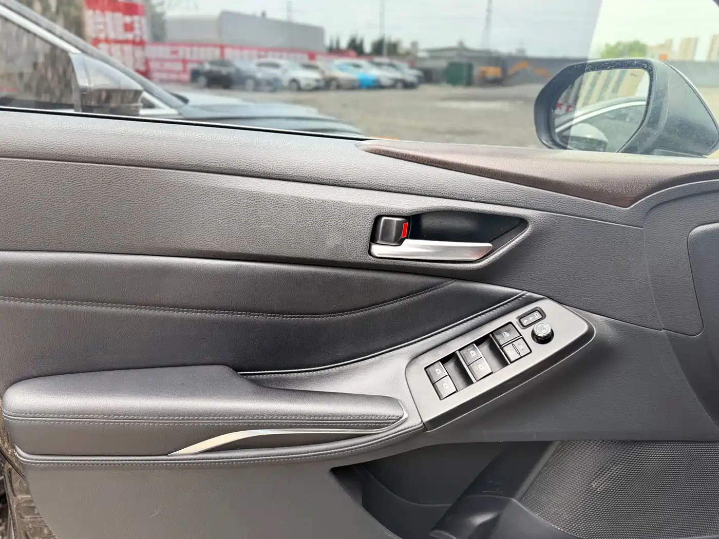 Toyota Avalon 2019 2.0L XLE Premium Edition (China VI) фото 11
