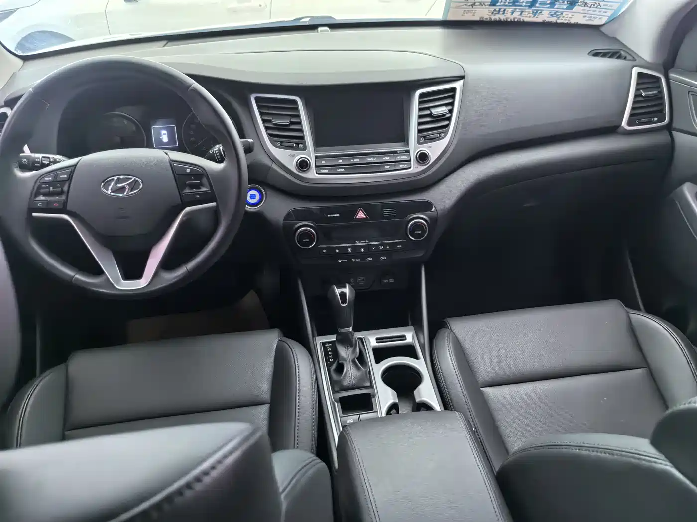 Hyundai Tucson 2015 1.6T Dual Clutch 2WD Smart фото 8