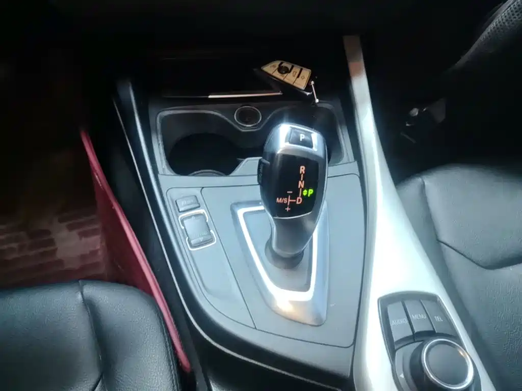 BMW 2 Series (Import) 2015 218i Convertible Coupe фото 14
