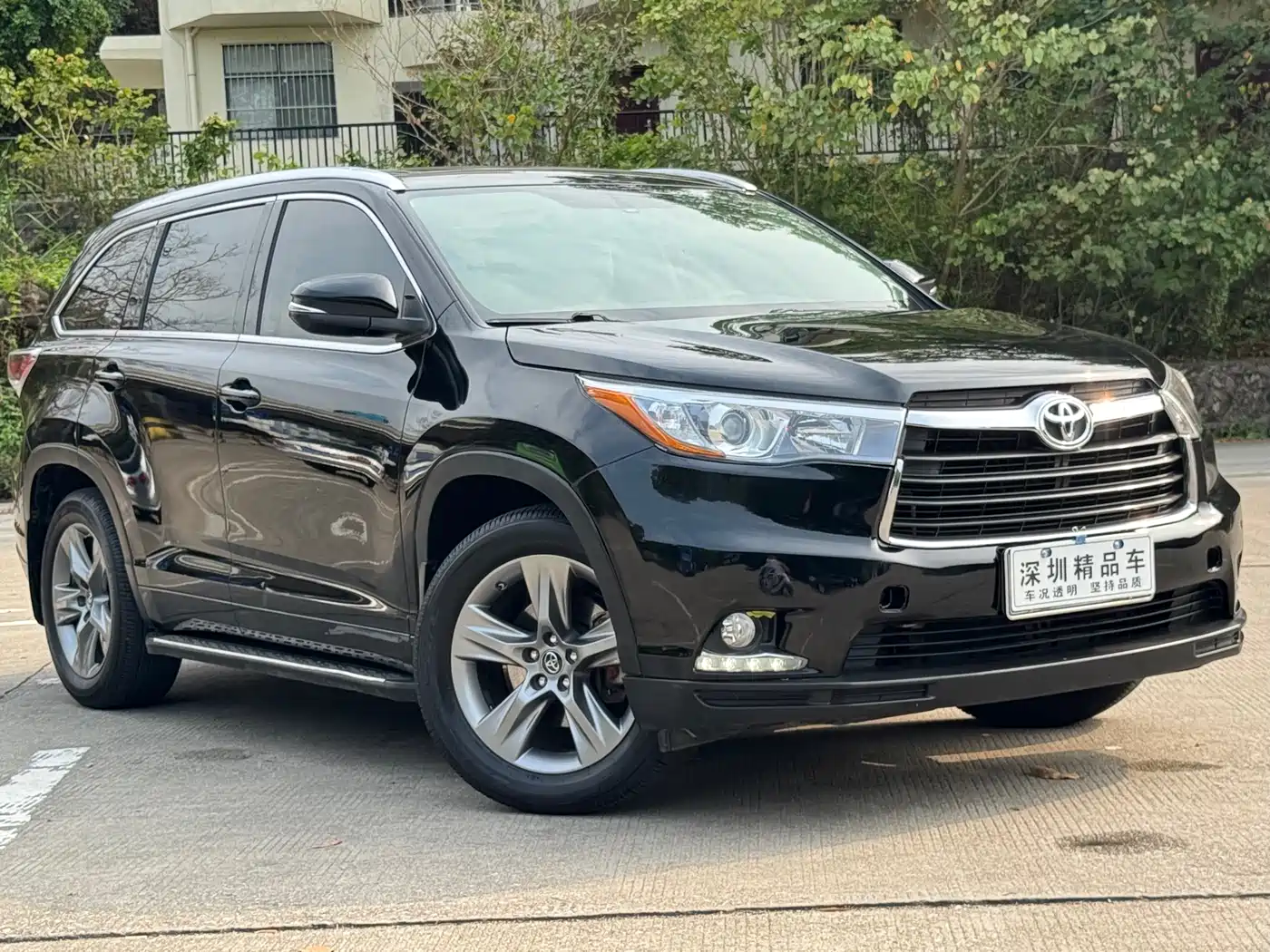 TOYOTA HIGHLANDER