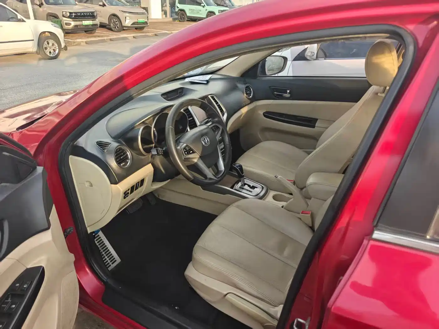Фото 7 - Changan Eado