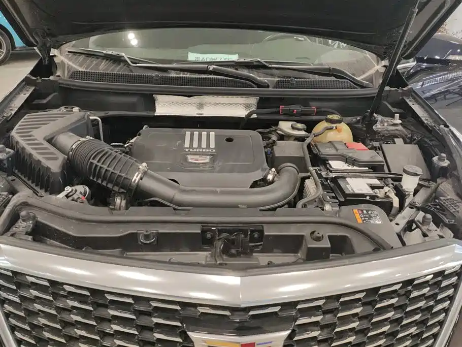 Cadillac XT5 2022 2.0T 2WD Luxury фото 10