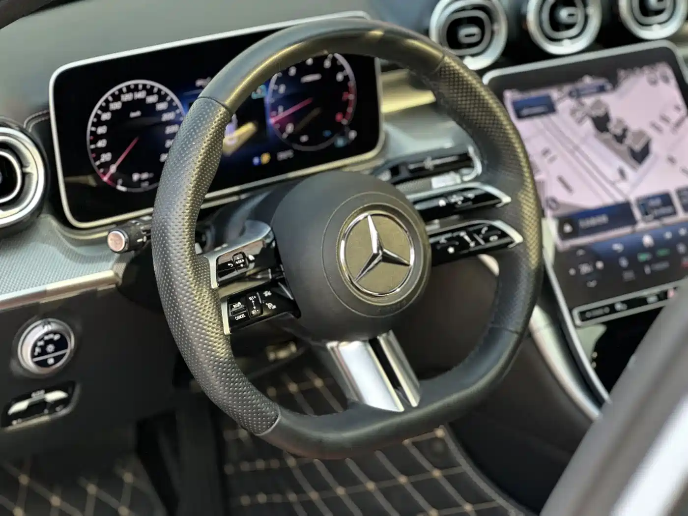 Mercedes-Benz C-Class 2023 C 260 L Sport фото 12