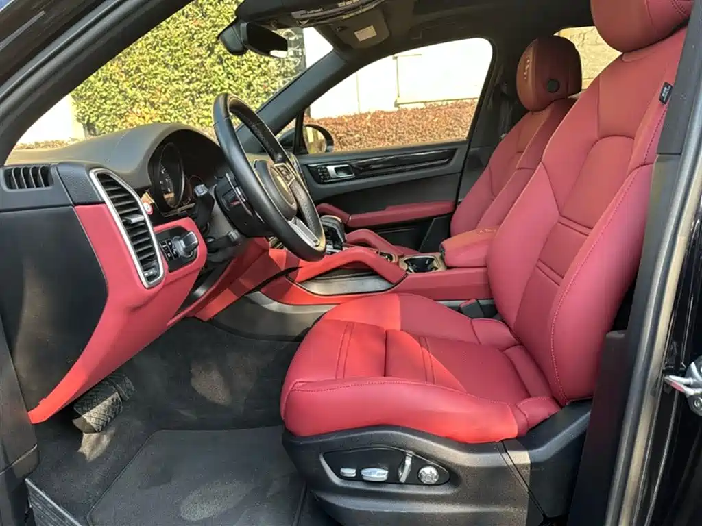 Porsche Cayenne 2018 Cayenne 3.0T фото 14