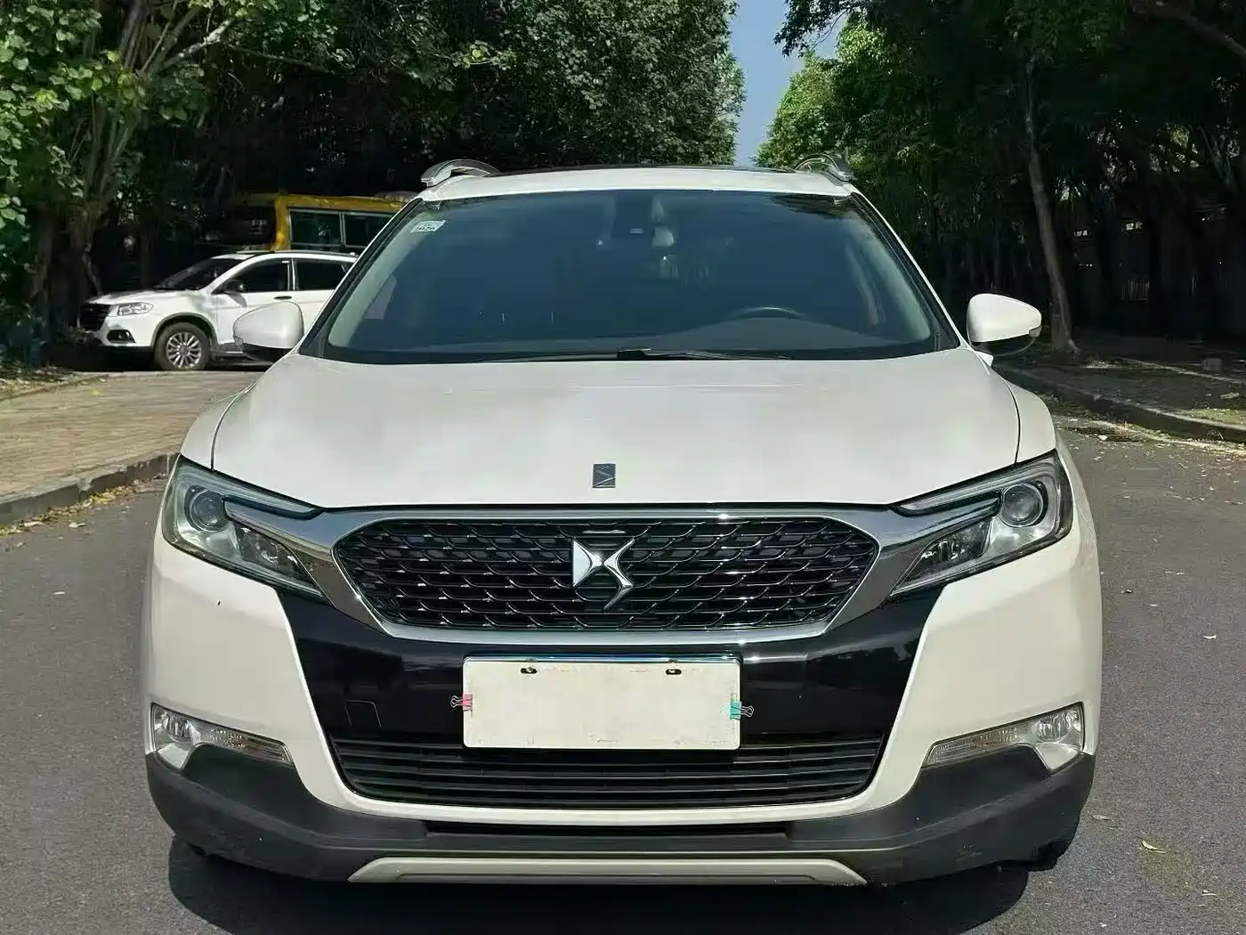 DS 6 2016 2016 1.6T Luxury THP160
