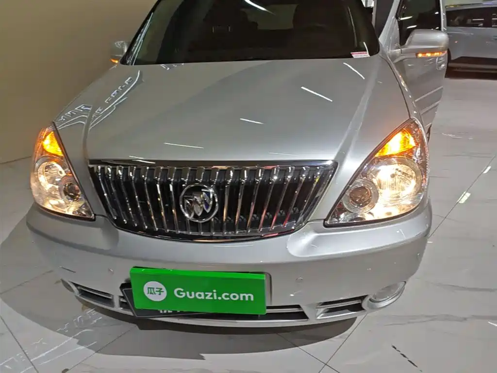 Buick GL8 2014 2.4L Classic Edition фото 3