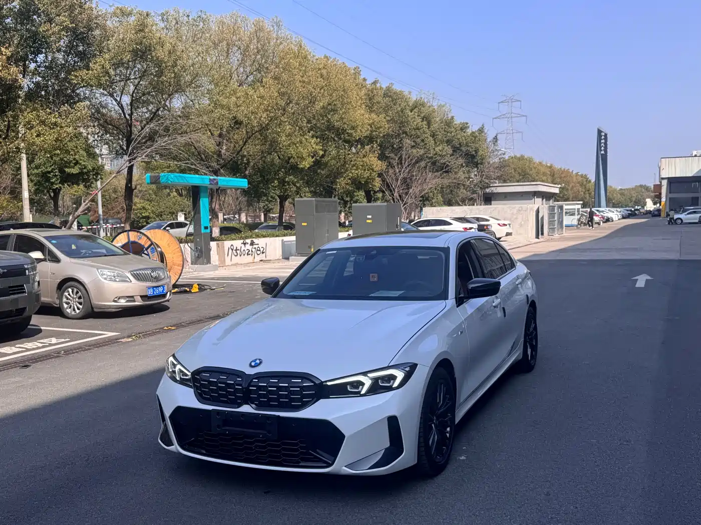 BMW 3 Series 2023 325Li M Sport Package