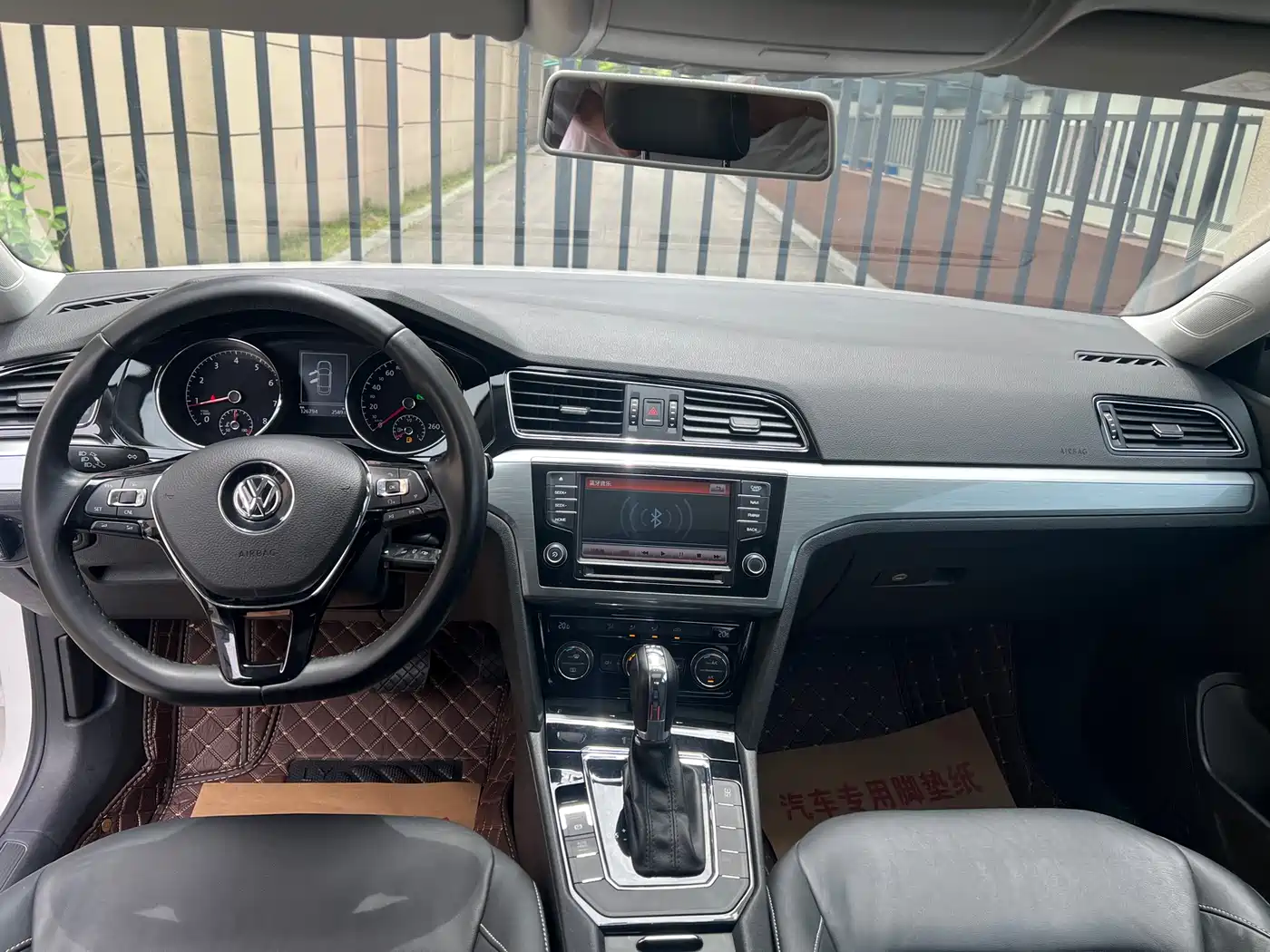Volkswagen Lamando 2015 280TSI DSG Comfort фото 5