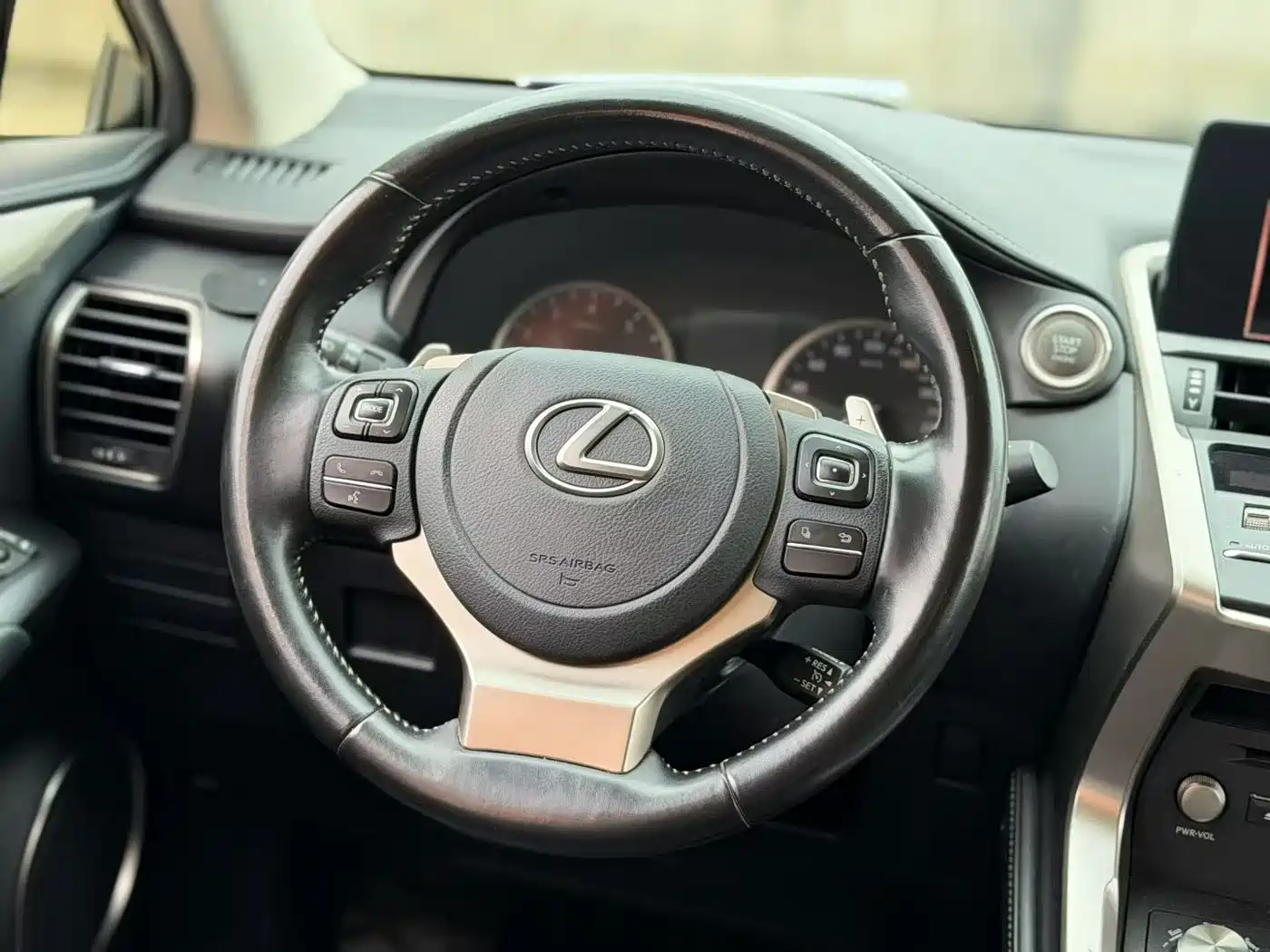 Lexus NX 2020 200 FWD Sharp Edition China V фото 7