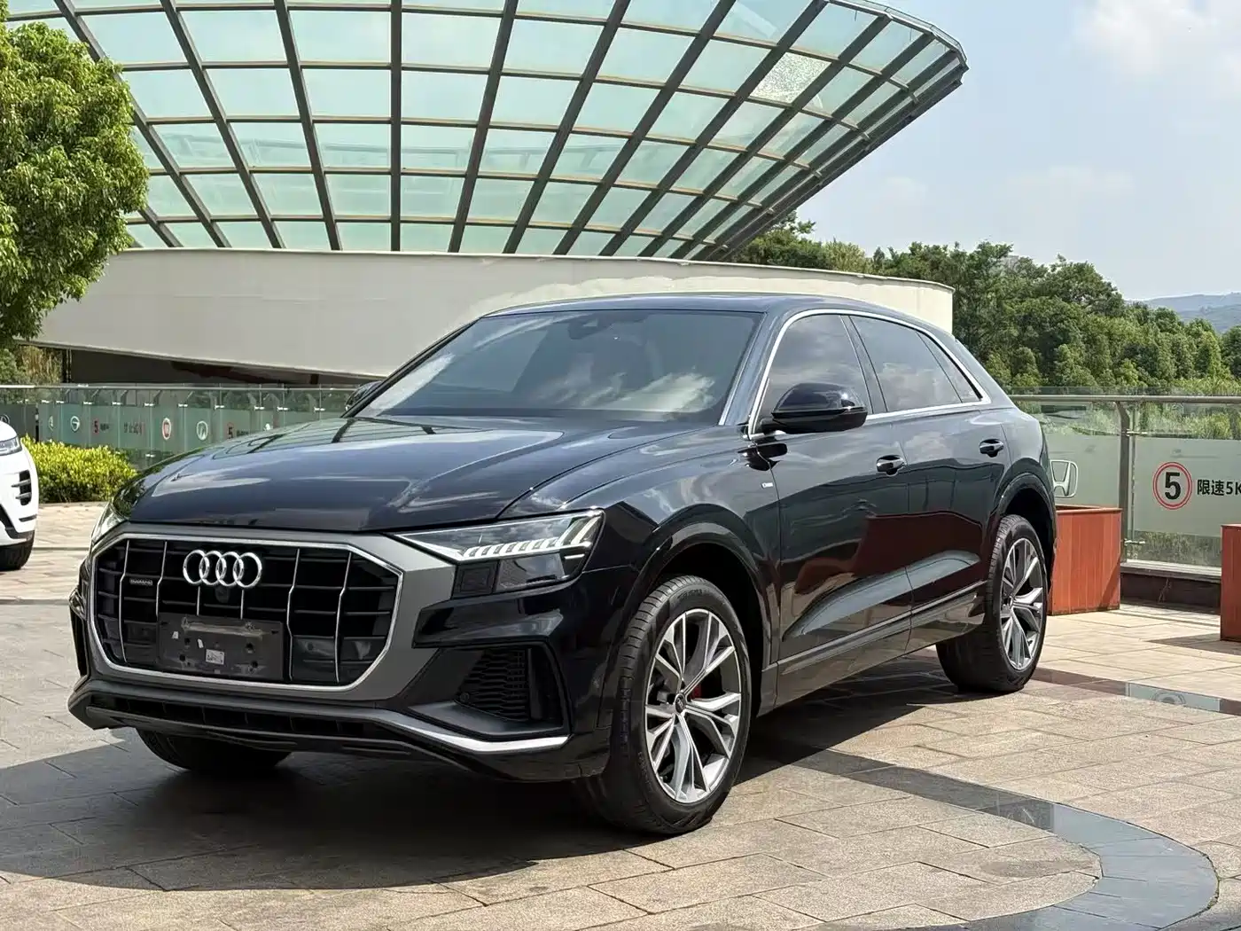 Audi Q8 2021 Model 55 TFSI Premium Dynamic