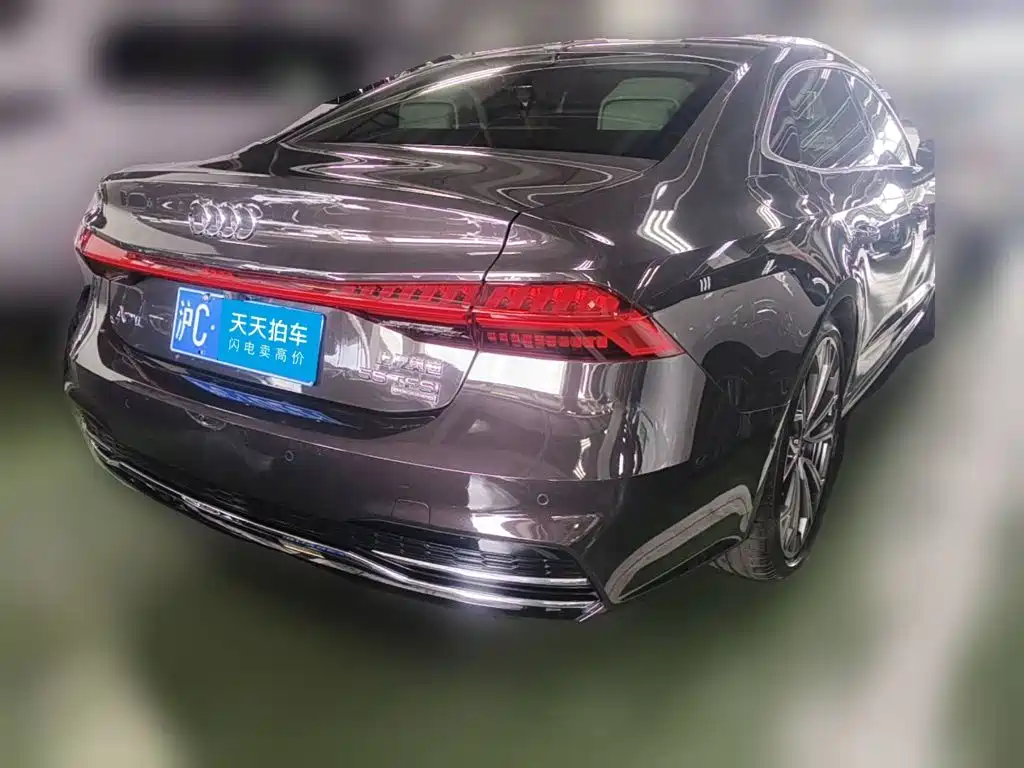 Audi A7L 2026 2024 55TFSI quattro S-line Horizon Edition Crystal Package