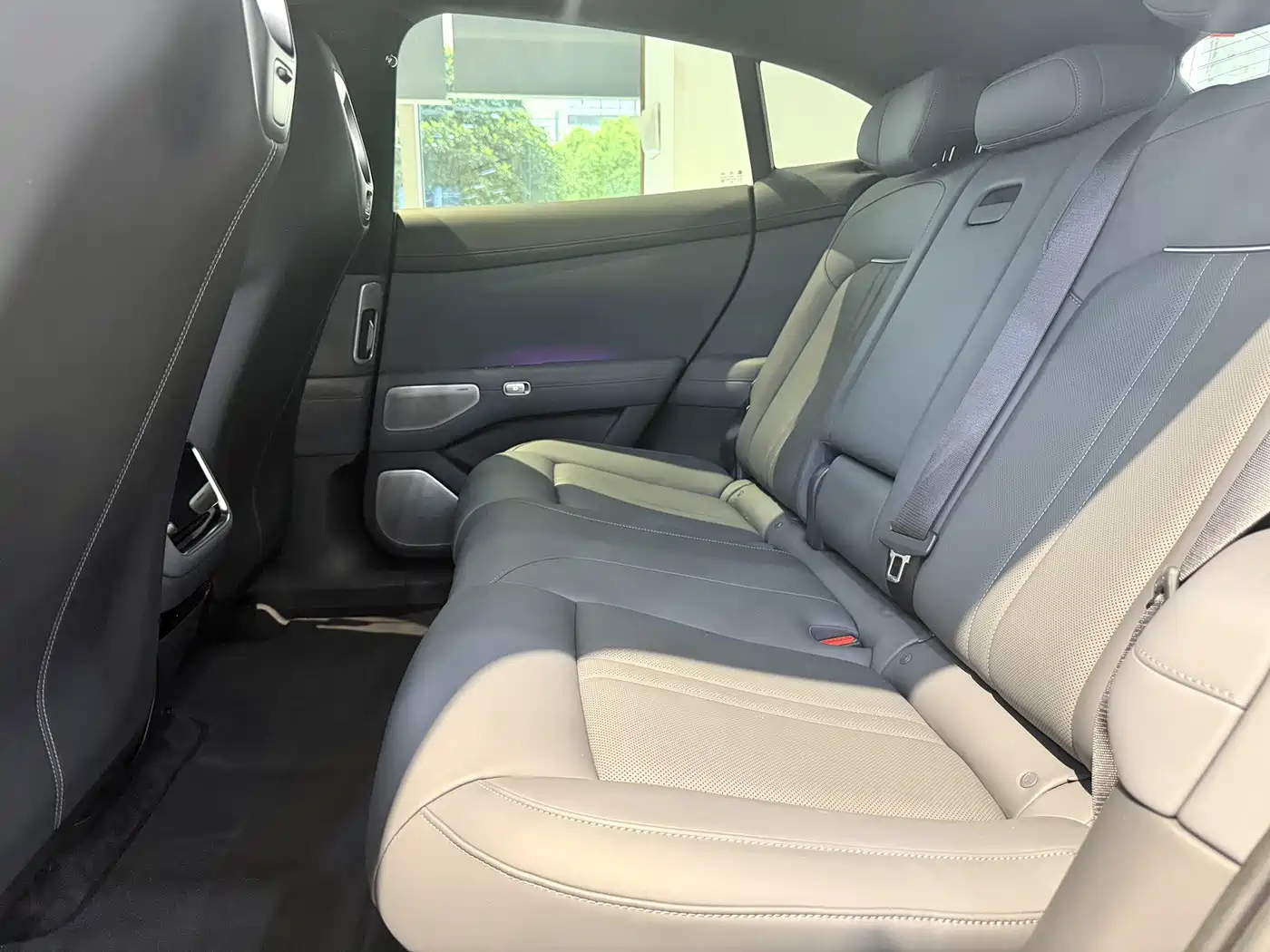 Xiaomi Auto Xiaomi YU7 2025 Ultra Long Range High Performance AWD Max Edition фото 14
