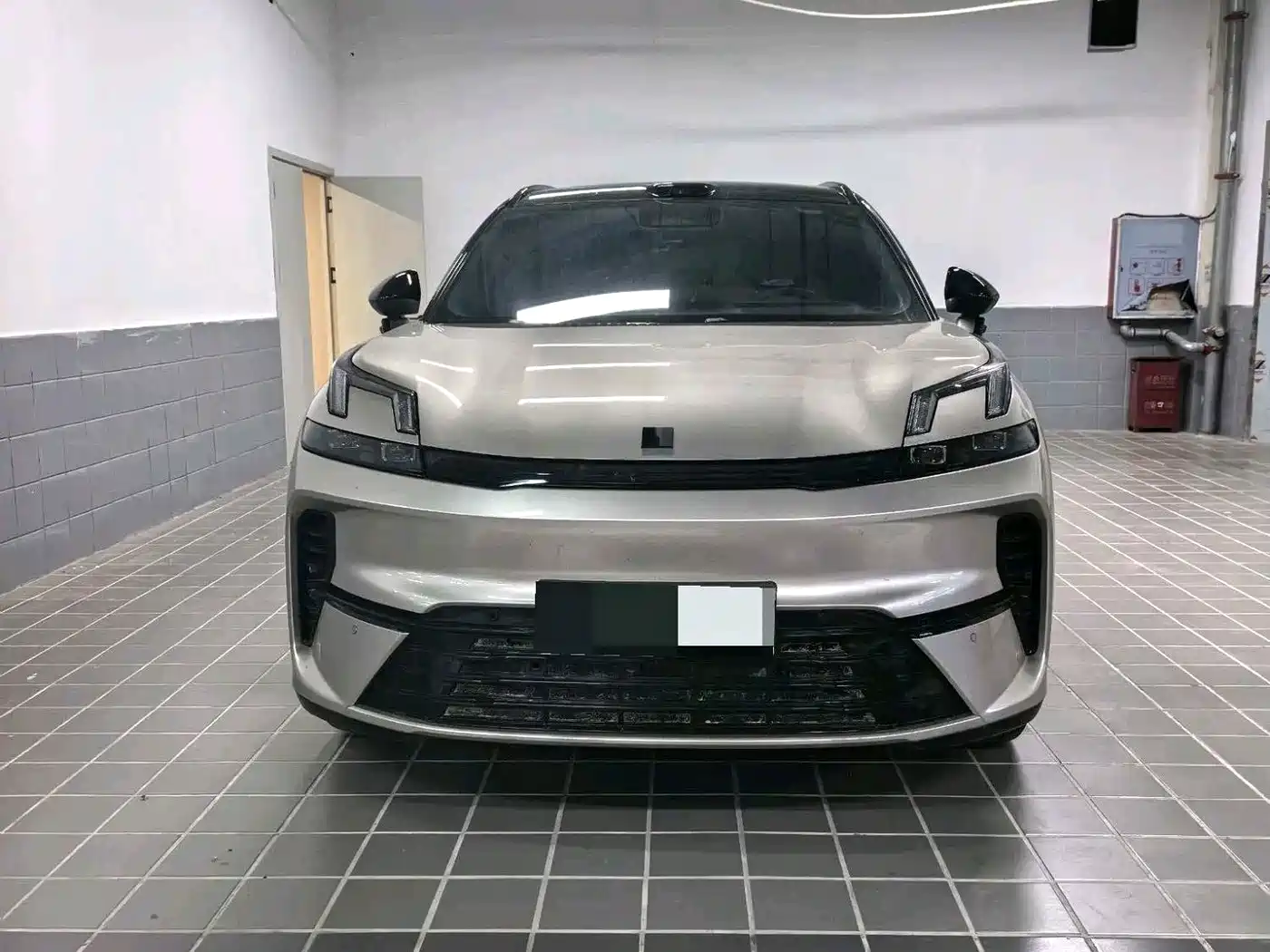 Lynk & Co 08, миниатюра 2