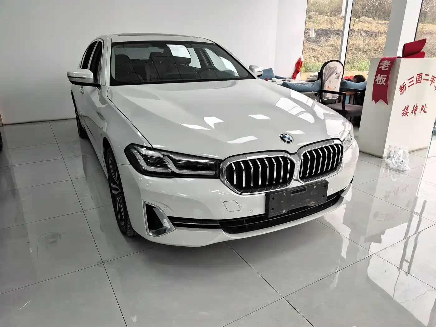 BMW 5 Series 2022 Model Second Facelift 530Li Leading Luxury Package фото 3