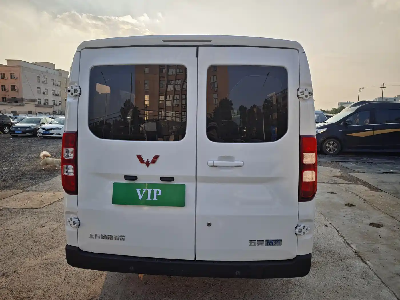 Wuling Motors Wuling Yangguang 2024 2024 300KM Comfort Bus Version 75kW