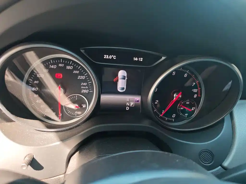 Mercedes-Benz CLA (Import) 2017 2016 Facelift CLA 200 Style