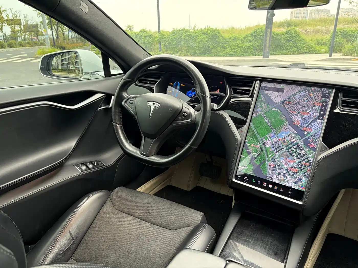 Tesla Model S 2019 2017 Model S 75D Standard Range