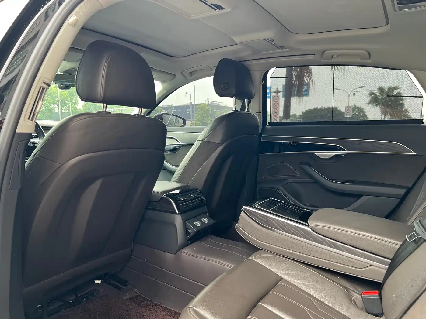 Audi A8 2018 A8L 55 TFSI quattro Launch Elite фото 6