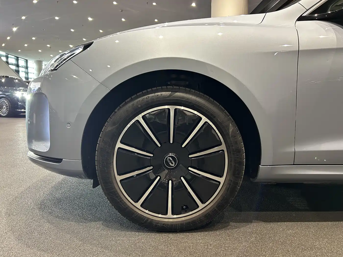 AITO Wenjie AITO M5 2022 Extended Range AWD Flagship фото 5
