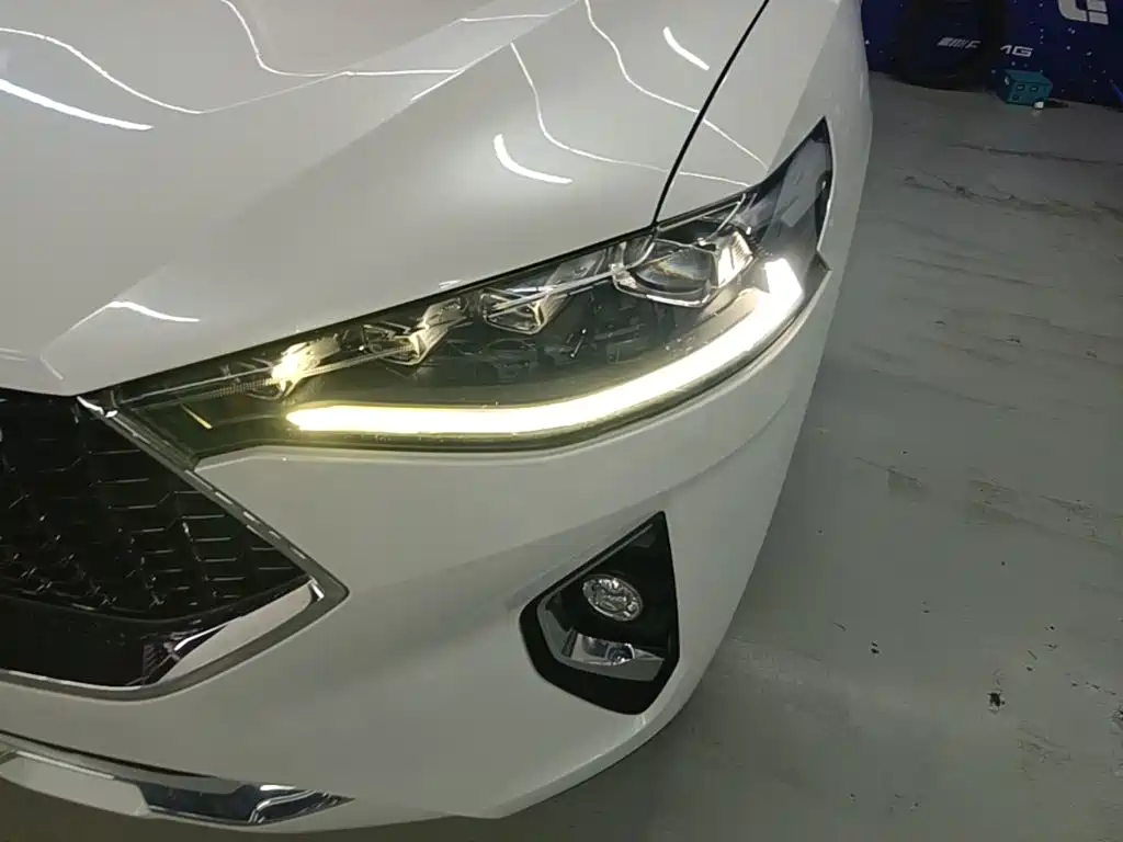 Фото 24 - Haval F7