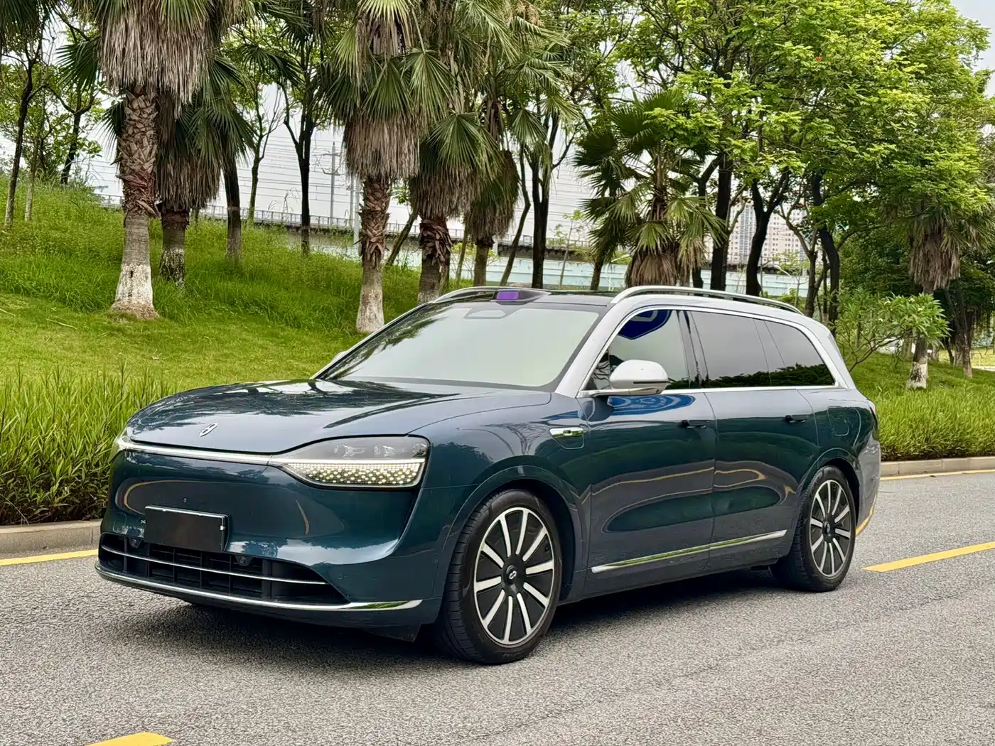 AITO Wenjie AITO M9 2024 Extended Range Ultra 42kWh 6-Seater