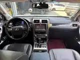 Photo 9 - Lexus GX