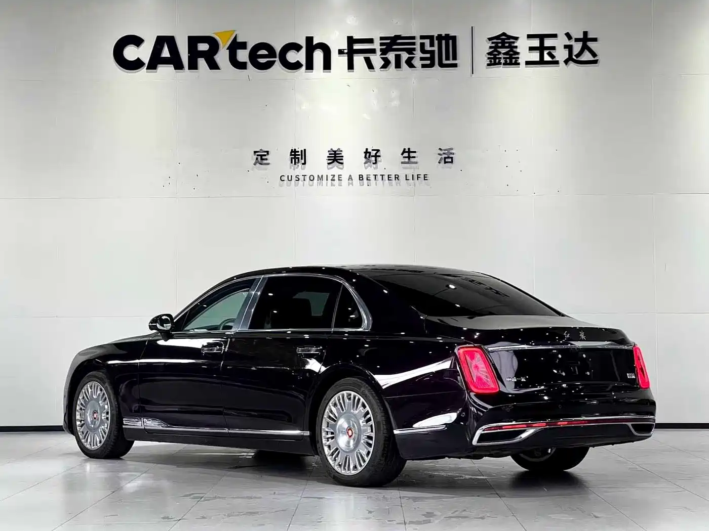 Hongqi Guoya 2024 4.0T V8 Version фото 6