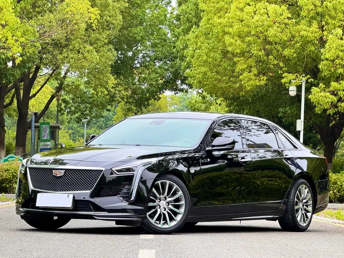 Cadillac CT6 2019 28T Leading Sport Model
