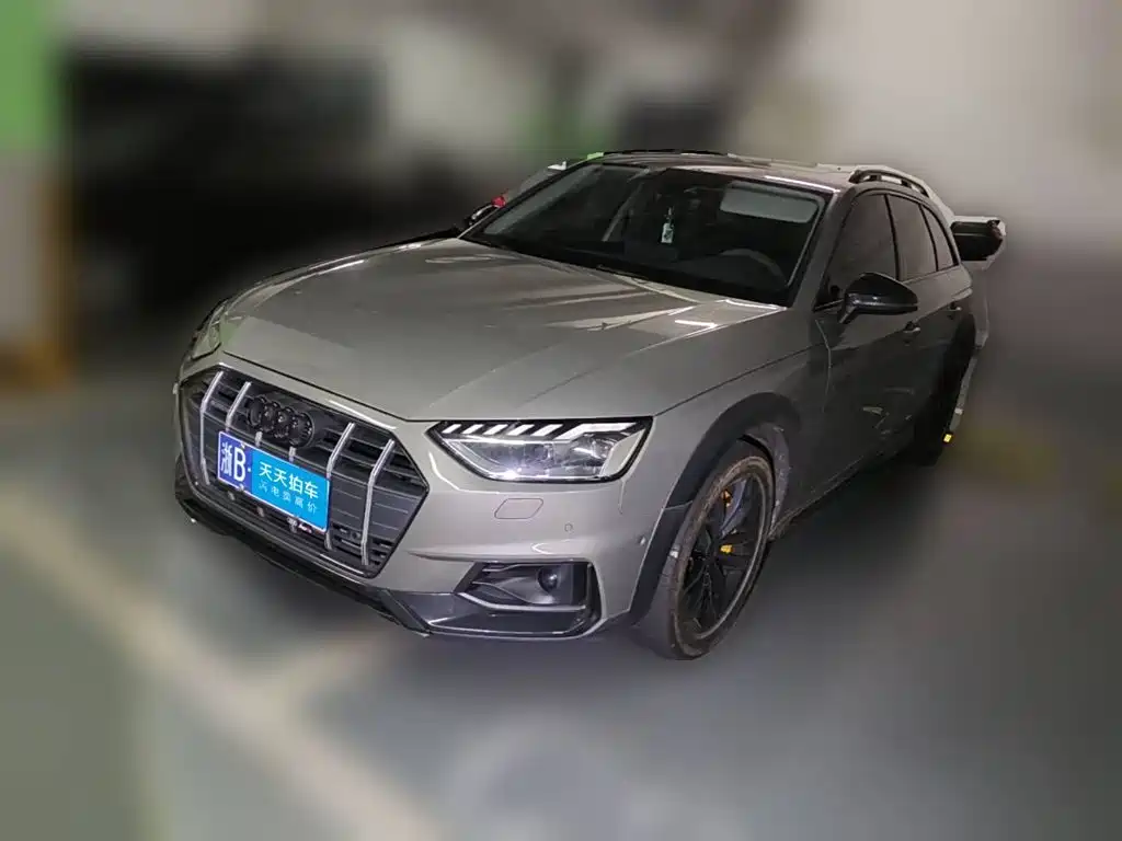 Audi A4 (Import) 2024 2024 allroad quattro 45 TFSI