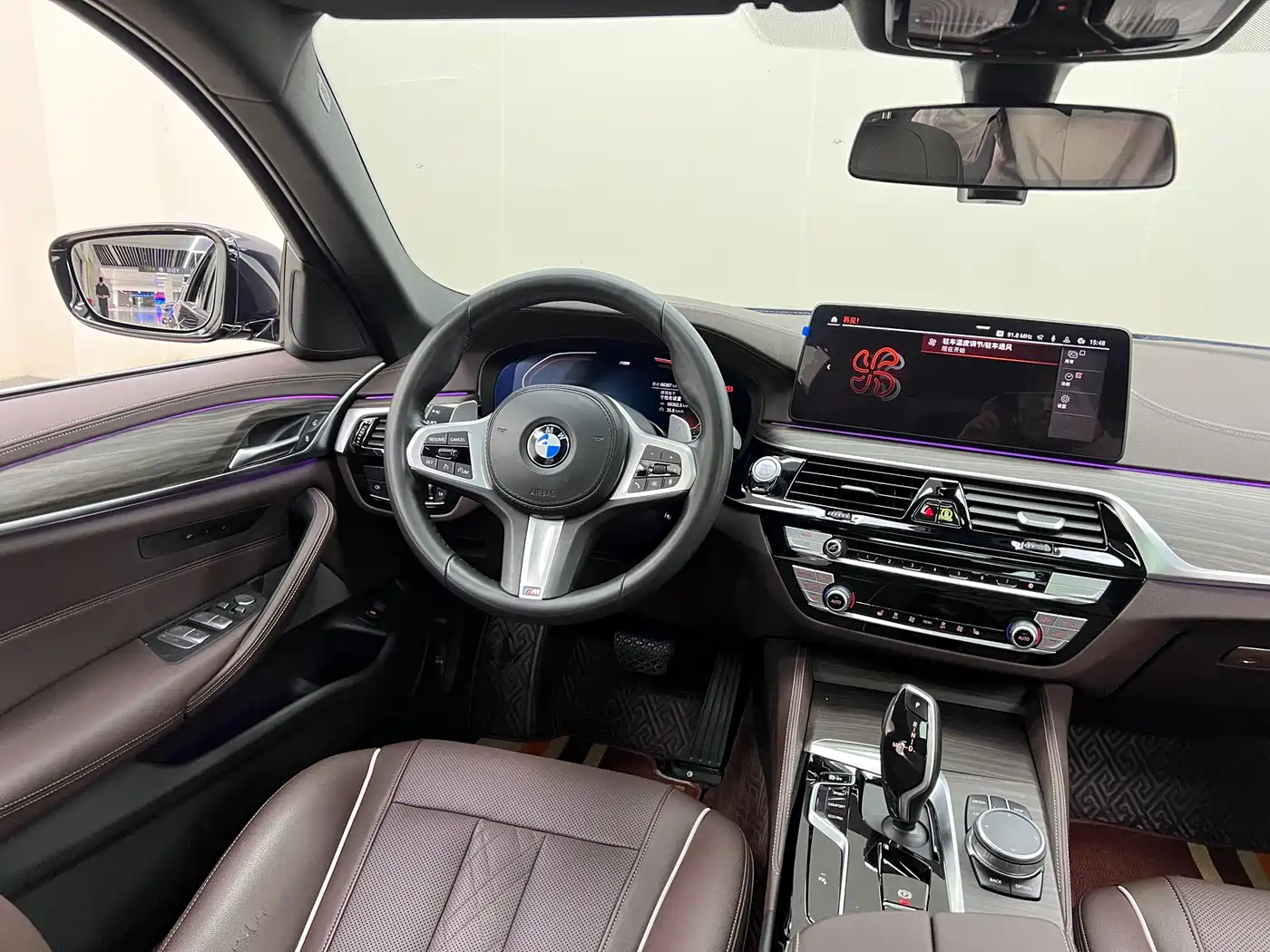 BMW 5 Series 2022 Facelift 530Li Leading M Sport Package фото 18