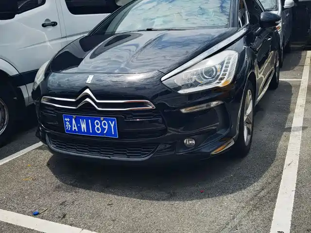  DS DS 5 2014 1.6T Luxury THP160