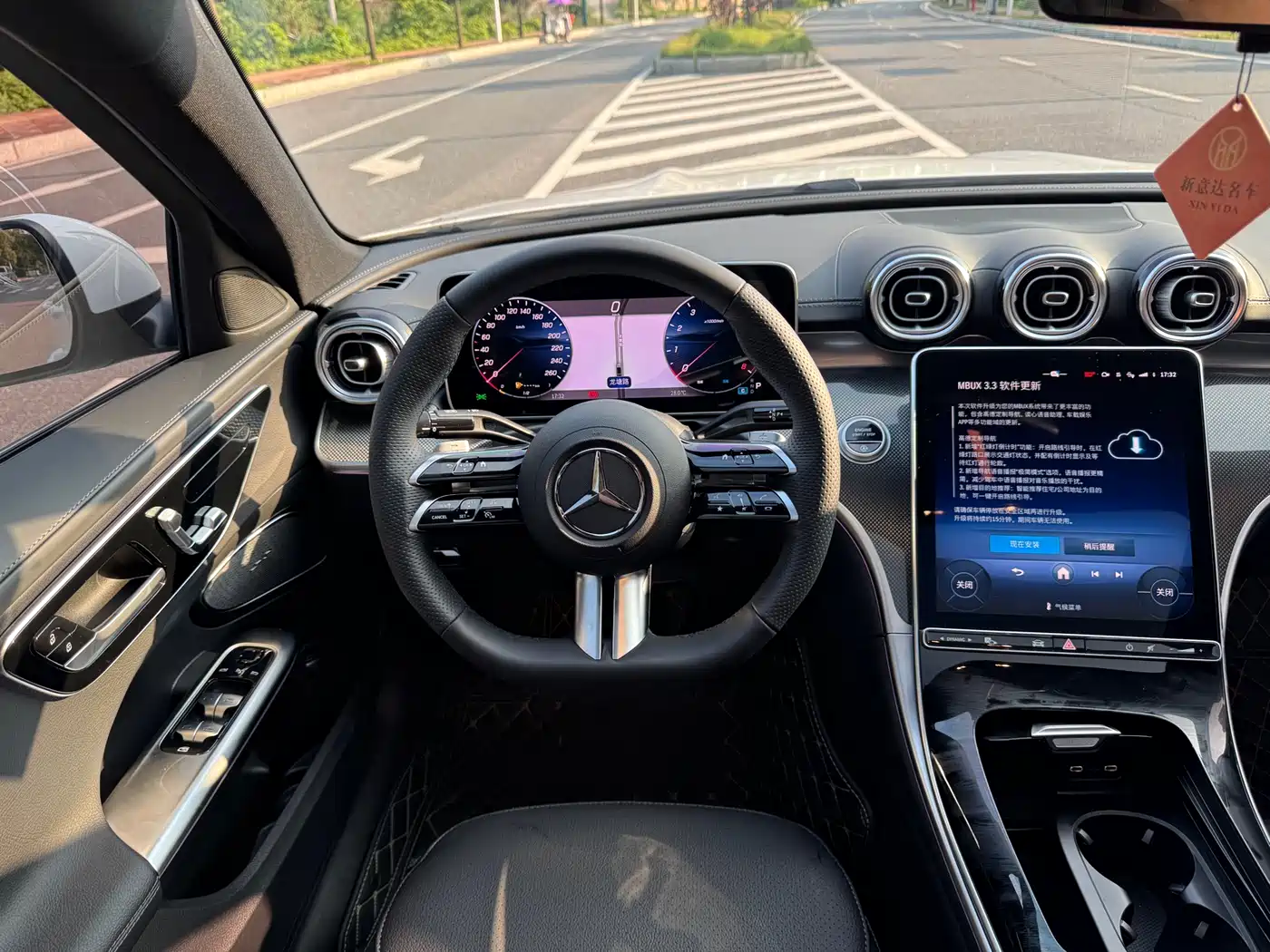 Mercedes-Benz C-Class 2025 C 260 L Sport Edition фото 14