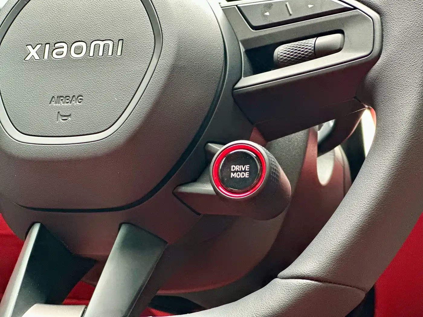 XIAOMI CAR XIAOMI SU7