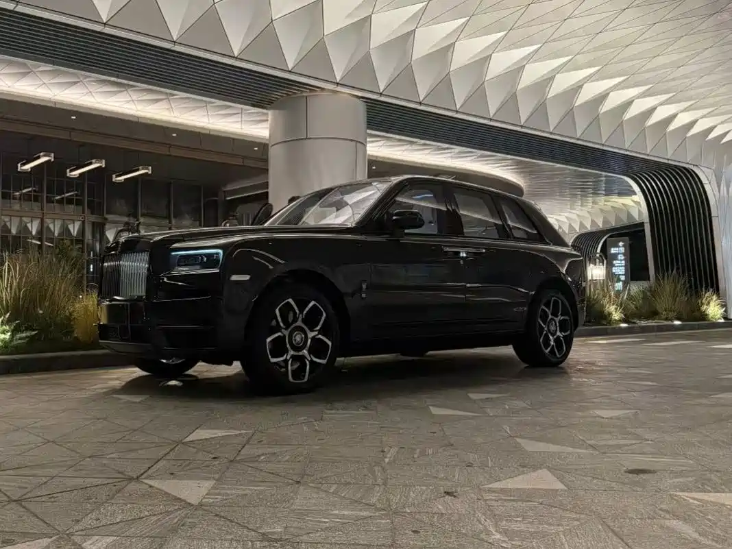 Photo 1 - Rolls-Royce Cullinan