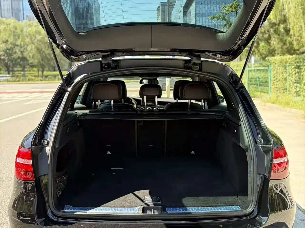 Mercedes-Benz GLC 2016 2016 GLC 300 4MATIC Dynamic